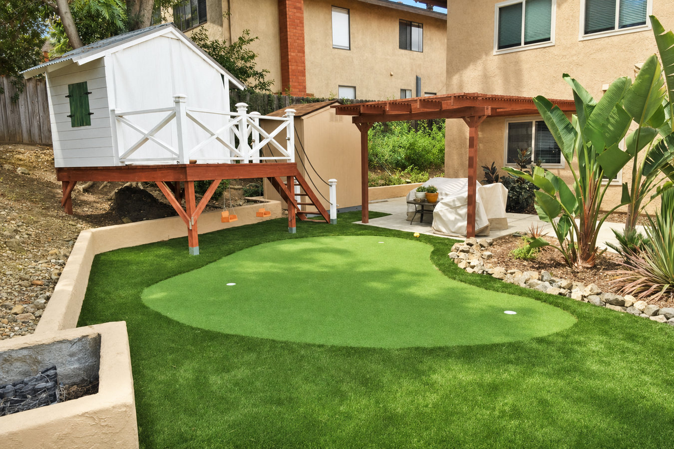 Turf for landscaping